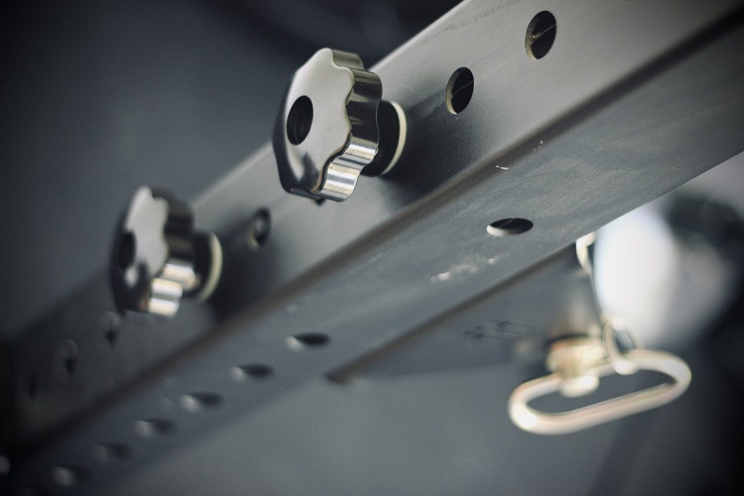 Quick Adjustment Knobs for Secure and Fast Rack Positioning